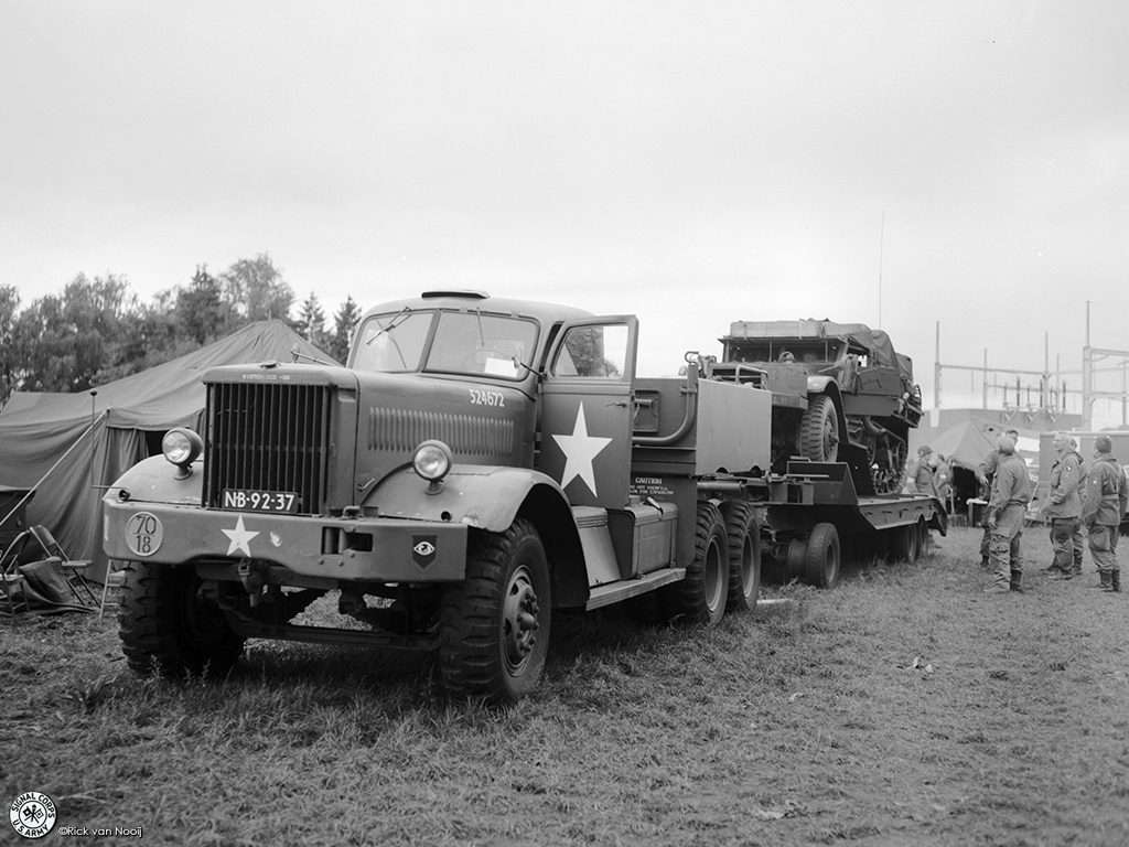 Graflex "Anniversary" Speed Graphic, 127mm f/4.7 Ektar, Fomapan 100
