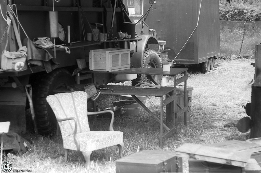 Leica IIIc, Leitz 7.3cm f/1.9 Hektor, Rollei Retro 80s
