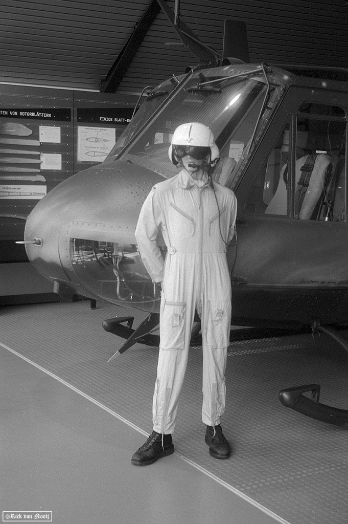 Buckeburg Hubschraubermuseum, Leica IIIc, CZJ 50/1.5 Sonnar Y2 filter, Fomapan 200
