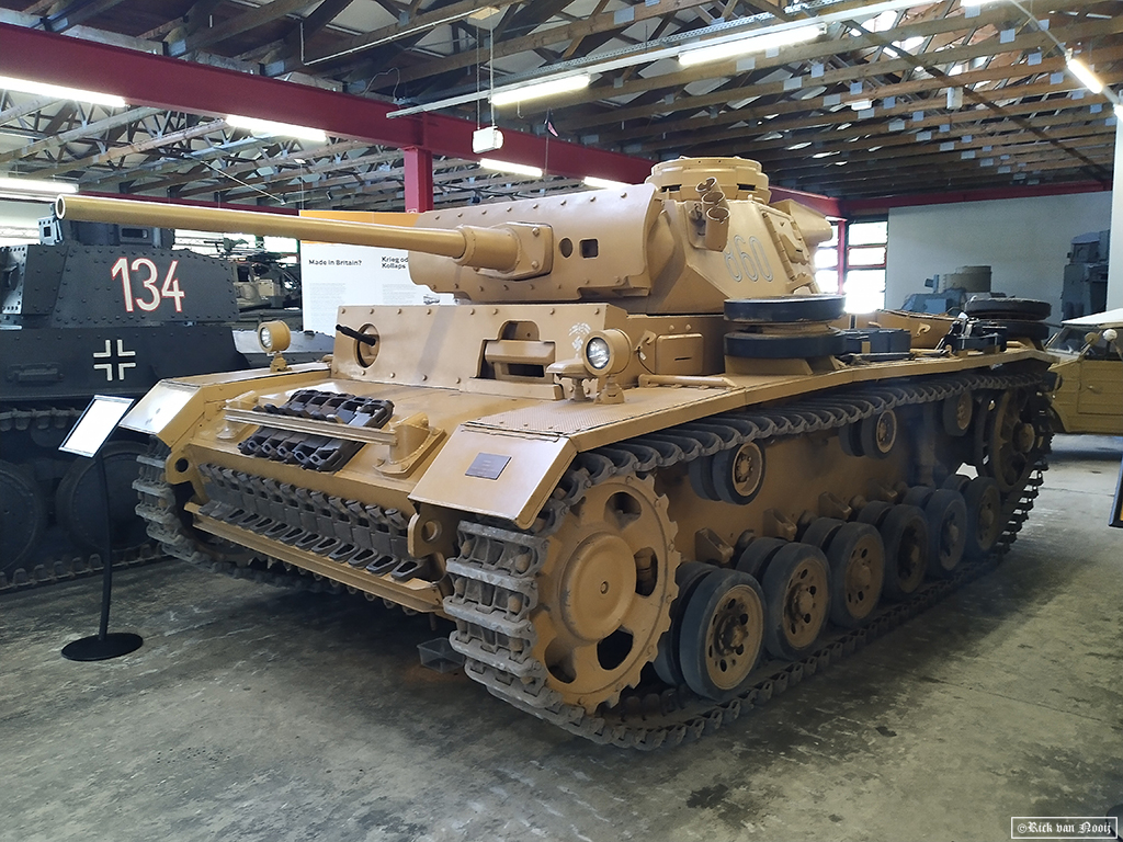 MT260652.jpg