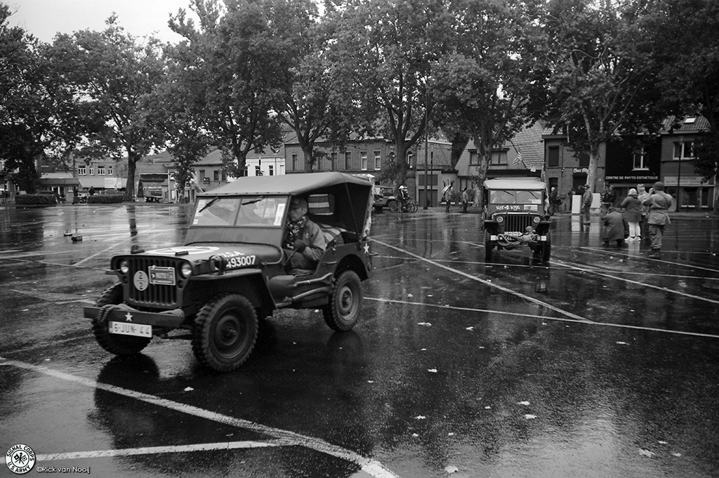 Leica IIIc, 35mm f/3.5 Elmar, Rollei Retro 80s
