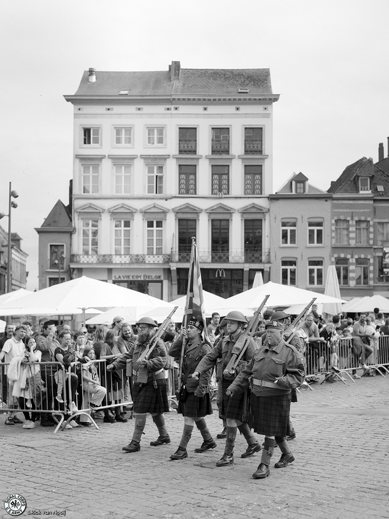 Graflex "Anniversary" Speed Graphic, 127mm f/4.7 Ektar, Fomapan 100
